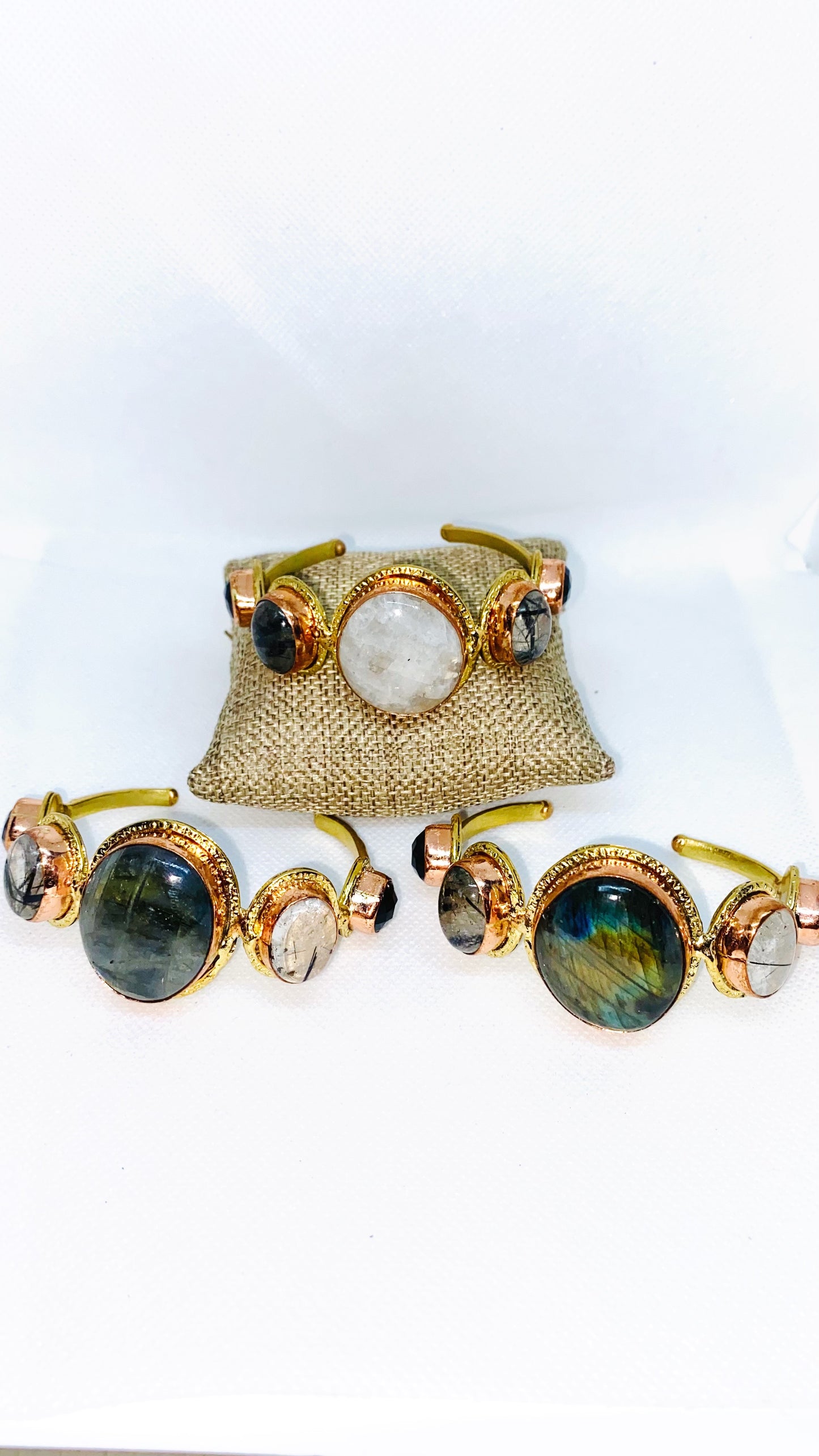 LABRADORITE BRACELET
