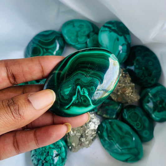 Malachite Palmstones